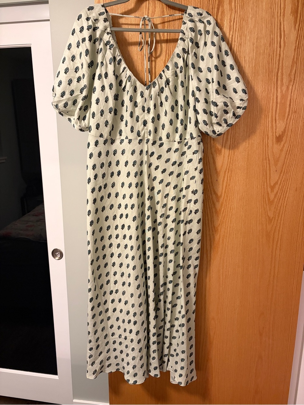 Banana Republic viscose-linen ruched long midi dress